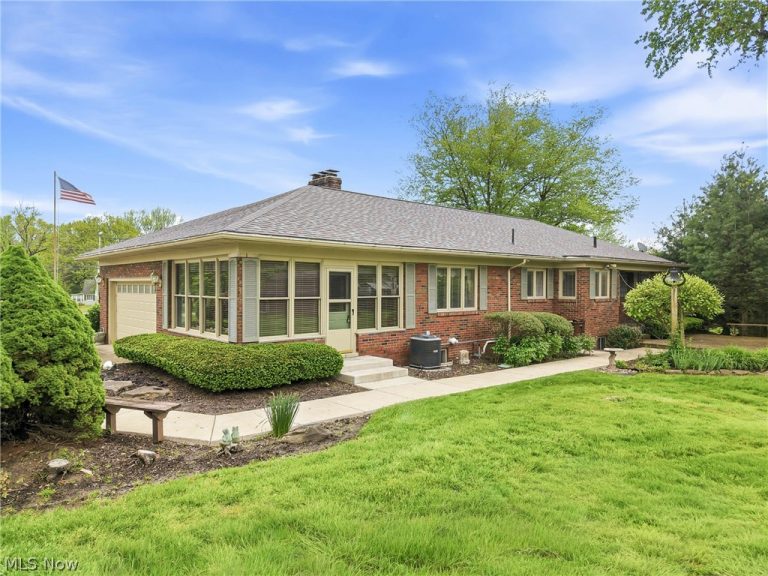 4122 Devon Drive, Warren, OH - Photo 8
