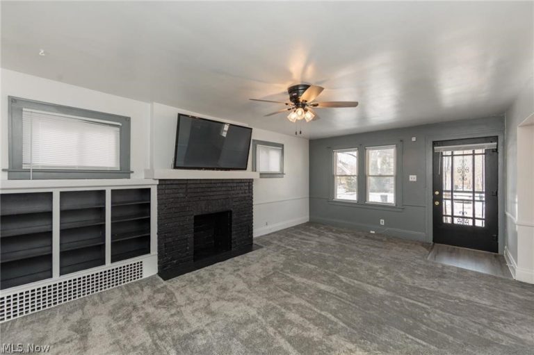 261 Madison Avenue, Akron, OH - Photo 6