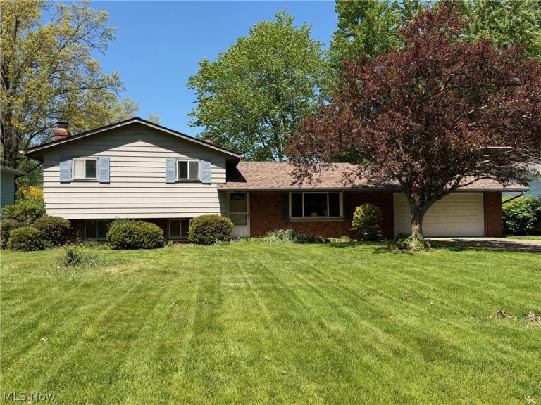7499 Harding Street, Mentor, OH - Photo 2