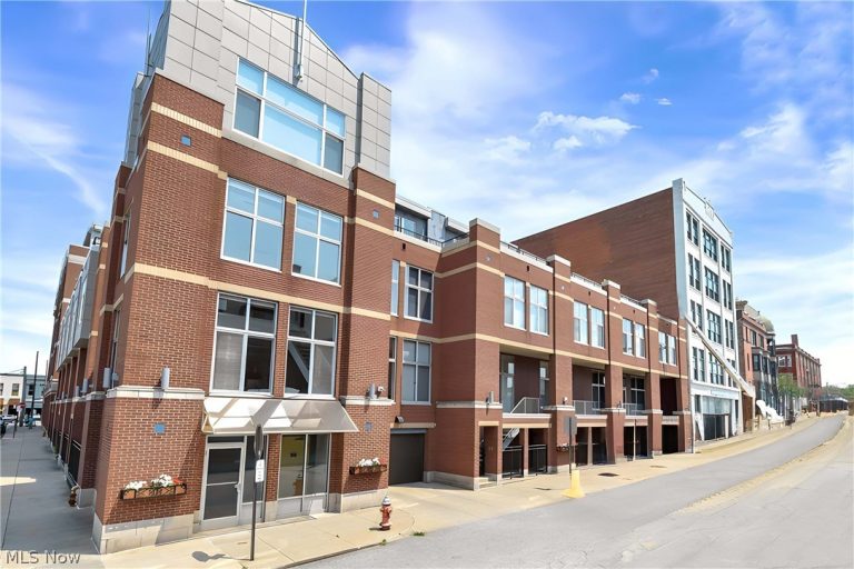 1951 26th Street #517, Cleveland, OH, 44113