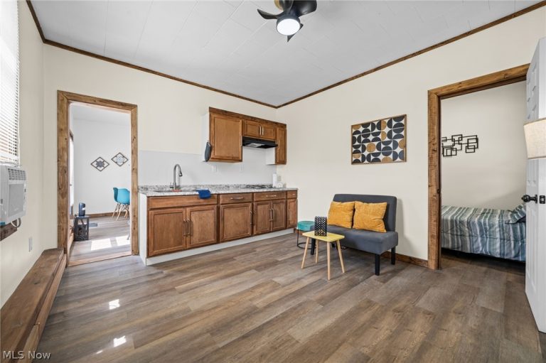 1430 53rd Street, Cleveland, OH - Photo 3