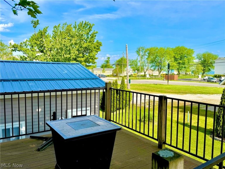 4881 Fess Drive, Geneva on the Lake, OH - Photo 3