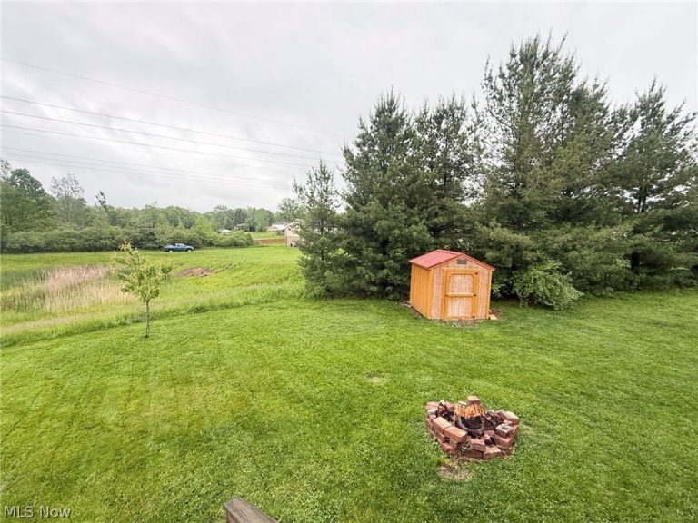 2250 Dorchester Drive, Kent, OH - Photo 6