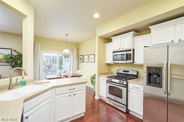 438 Turner Drive, Copley, OH - Photo 5