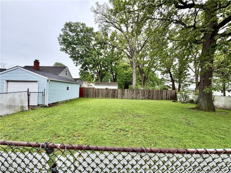 180 Winchester Avenue, Youngstown, OH - Photo 5