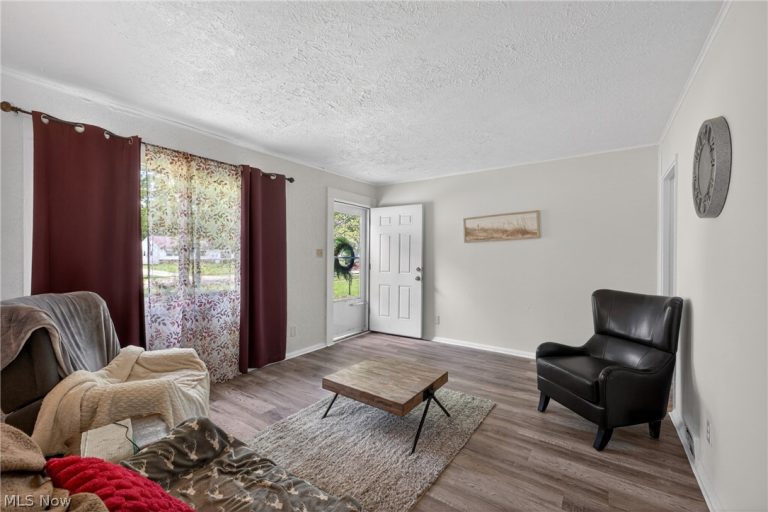 1276 Frederick Boulevard, Akron, OH - Photo 3