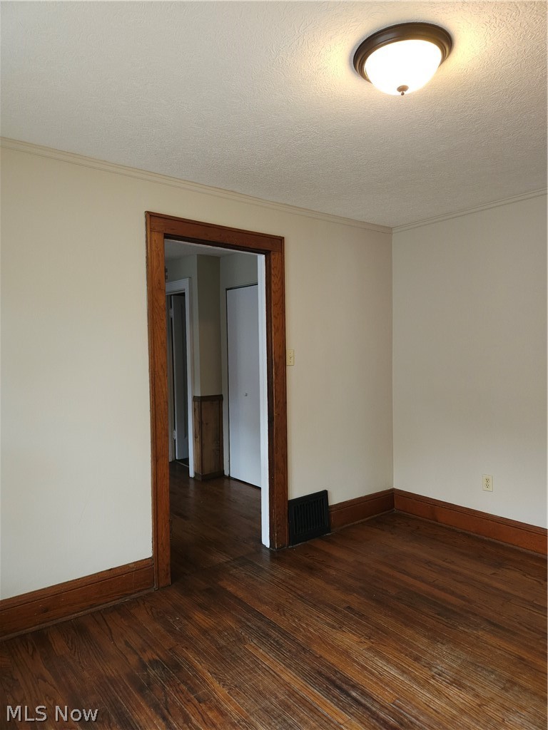 578 Plum Avenue, Akron, OH - Photo 8