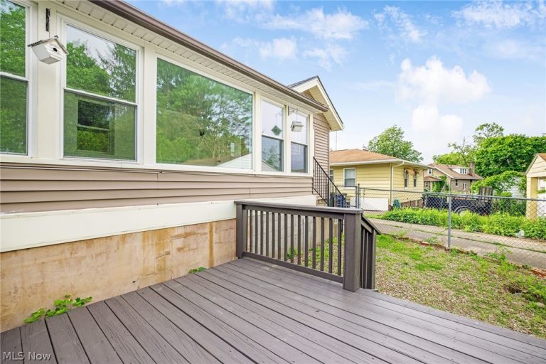 184 Edgehill Drive, Akron, OH - Photo 8