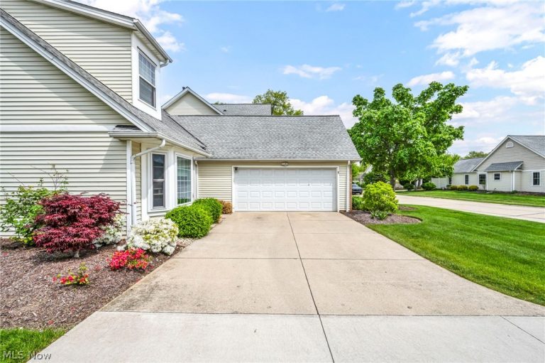 2568 Woodruff Court, Westlake, OH - Photo 3