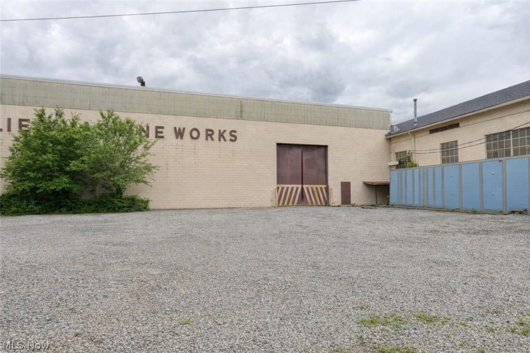 120 Graham Street, South Zanesville, OH, 43701