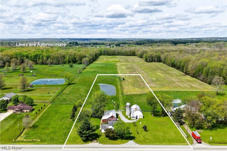 7201 State Route 534, West Farmington, OH, 44491