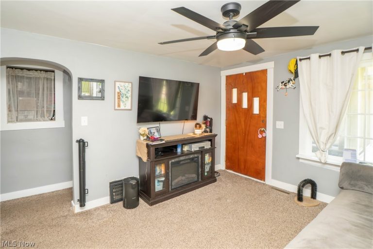462 Fenton Avenue, Canton, OH - Photo 3