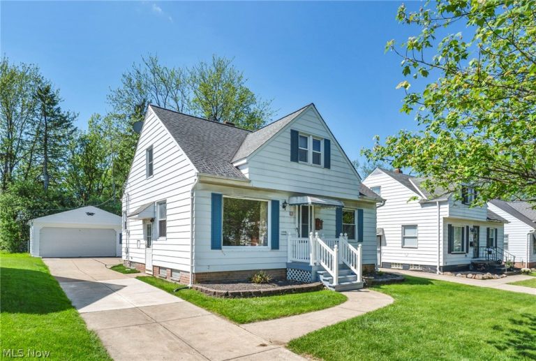 22 Natalie Road, Bedford, OH - Photo 2