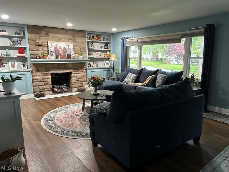 105 Rand Avenue, St Clairsville, OH - Photo 2