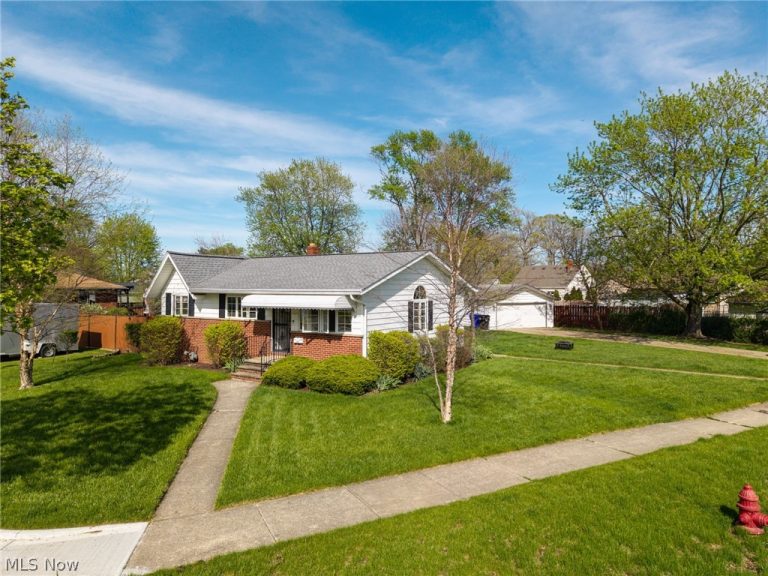 6115 Morrow Drive, Brook Park, OH - Photo 3