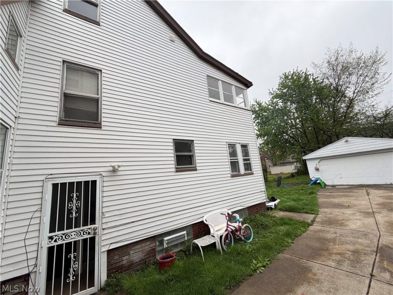 4014 Rosemond Road, Cleveland Heights, OH - Photo 5