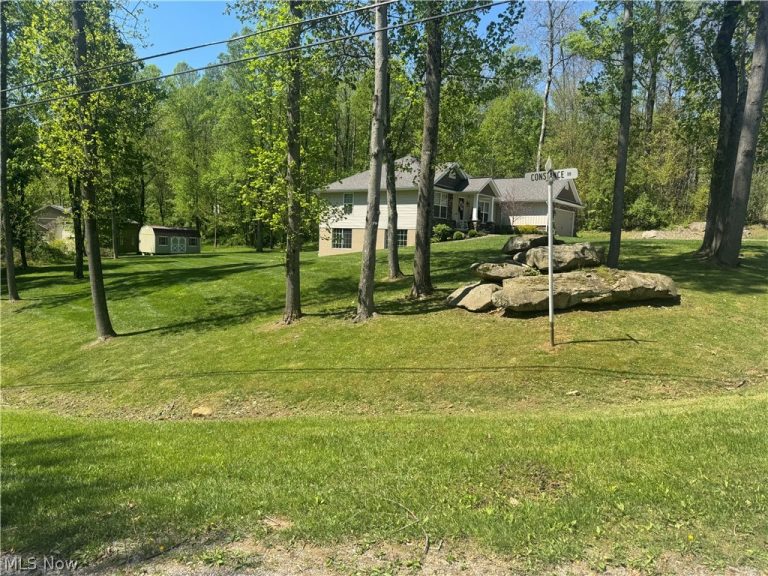 7807 Arbon Drive, Millersburg, OH - Photo 8