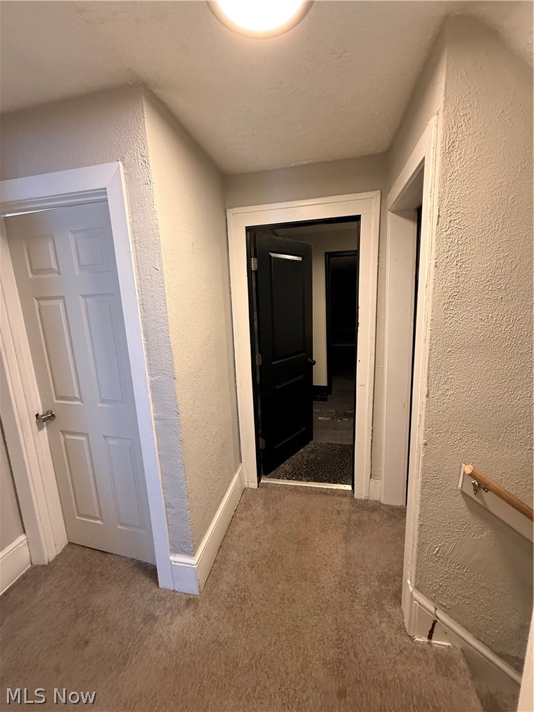 894 Exchange Street, Akron, OH - Photo 8