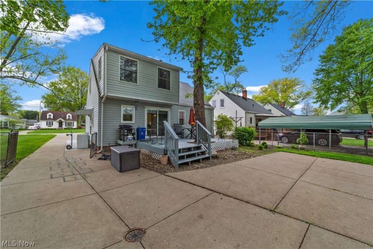 27840 Lincoln Road, Bay Village, OH - Photo 4