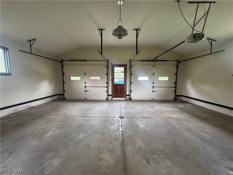 2705 Columbia Road, Medina, OH - Photo 5