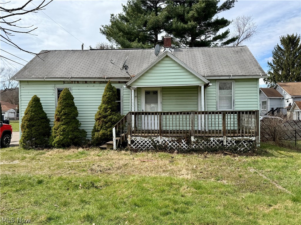 1304 Lakeshore Boulevard, Akron, OH