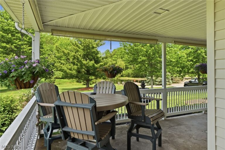 16159 Gar Highway, Montville, OH - Photo 4