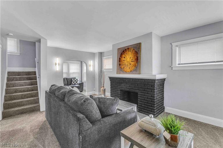 17011 Puritas Avenue, Cleveland, OH - Photo 4