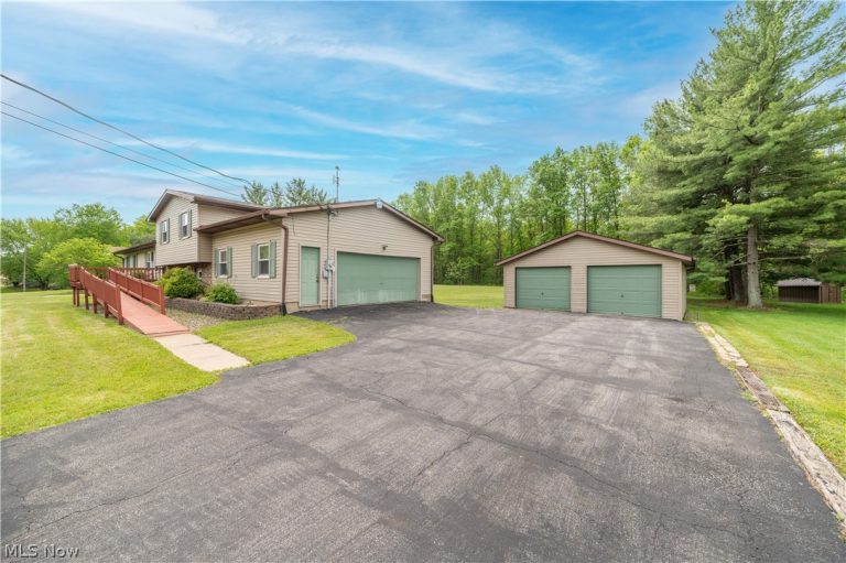 1041 Prentice Road, Warren, OH - Photo 3