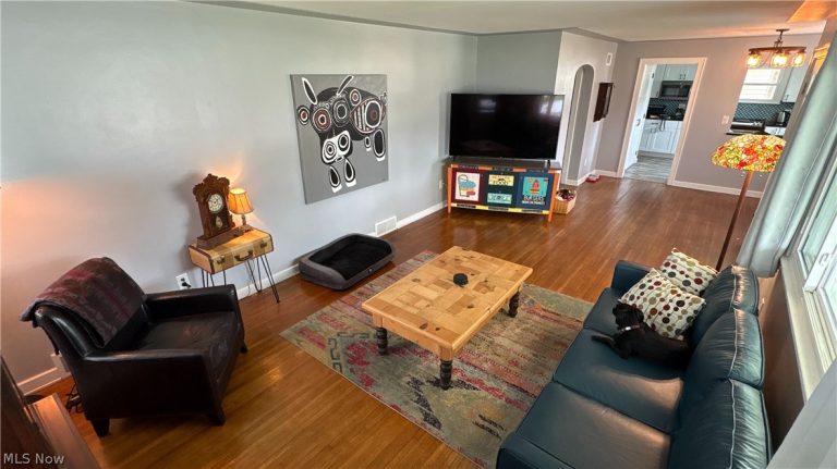 300 Concord Drive, Lorain, OH - Photo 4