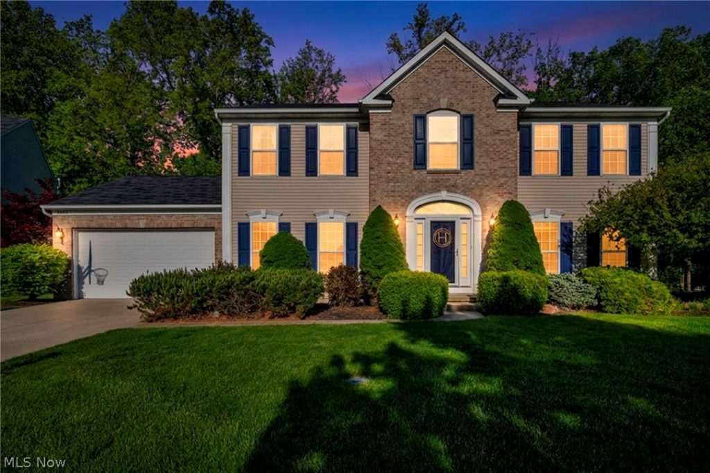 2663 Ambridge Drive, Avon, OH