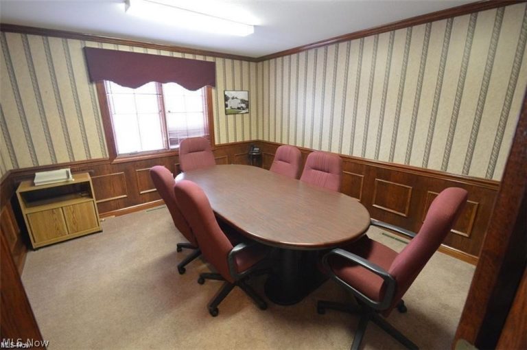 10314 Main Street, New Middletown, OH - Photo 5
