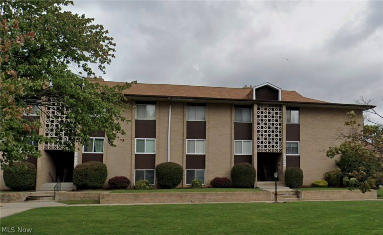 10408 Church Drive #420, Parma Heights, OH, 44130