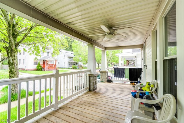 1026 Collinwood Avenue, Akron, OH - Photo 4