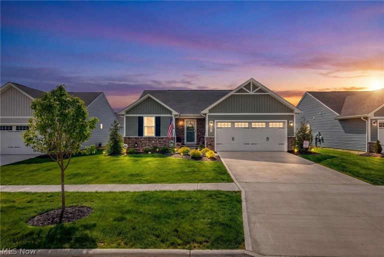 543 Swan Drive, Seville, OH, 44273