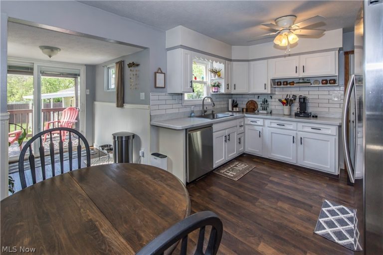 2506 Income Drive, Akron, OH - Photo 6