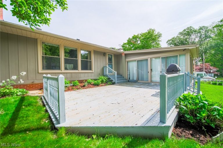 353 Hillcrest Drive, Ashland, OH - Photo 4