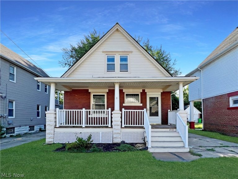4001 54th Street, Newburgh Heights, OH, 44105