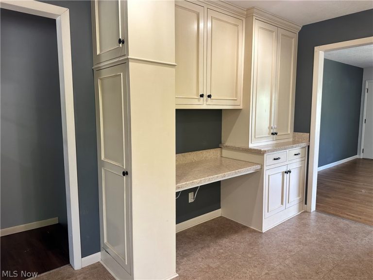1704 Kenwood, Orrville, OH - Photo 8