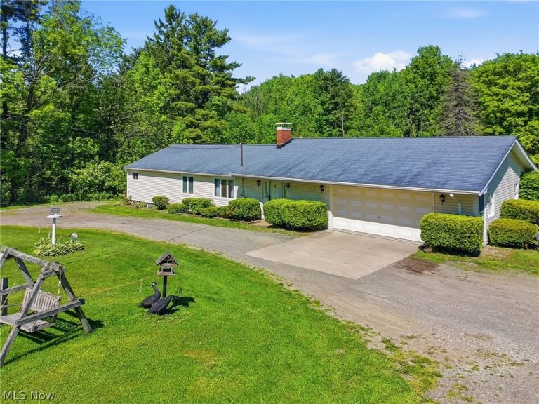 3670 Austinburg Road, Ashtabula, OH - Photo 2