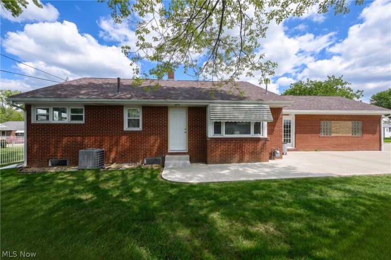 1107 4th Street, Massillon, OH - Photo 5