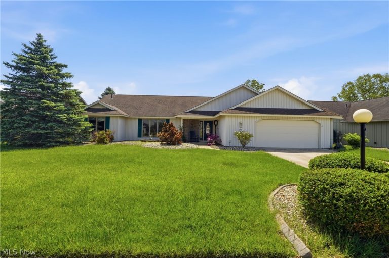 33037 Pebblebrook Drive, North Ridgeville, OH, 44039