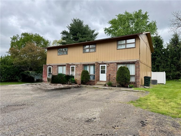792 Kingwood Drive, Bolivar, OH - Photo 3