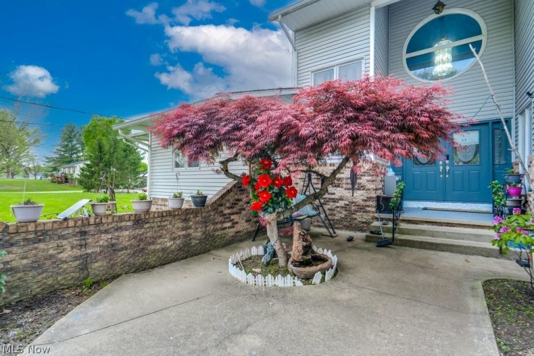 406 Washburn Road, Tallmadge, OH - Photo 4