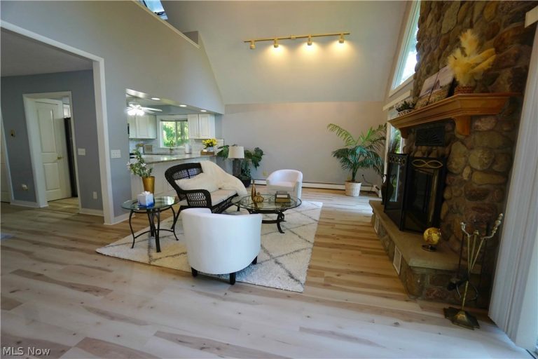 14543 Ensign Road, Burton, OH - Photo 6