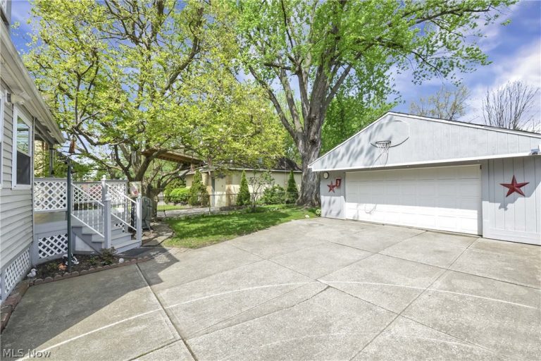 6611 Fleet Avenue, Cleveland, OH - Photo 5