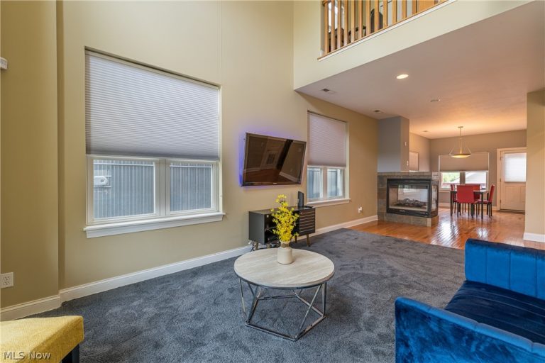 2135 6th Street, Cleveland, OH - Photo 2