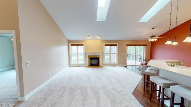 897 Stonewater Drive, Kent, OH - Photo 6