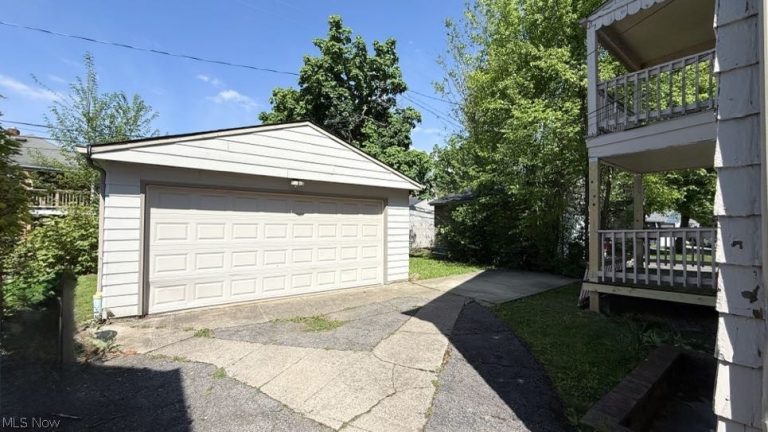 3574 Daleford Road, Shaker Heights, OH - Photo 8