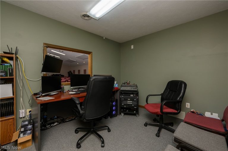 2587 Alabama Avenue, Dalton, OH - Photo 8