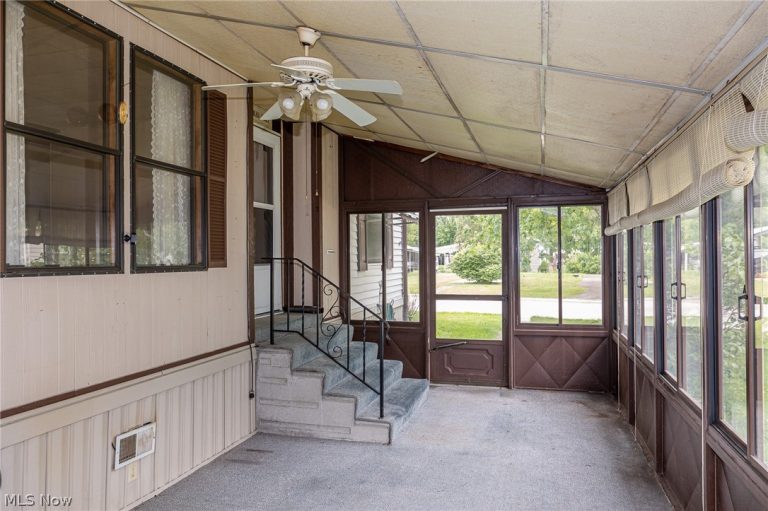 5 Michael Drive, Olmsted Twp, OH - Photo 5